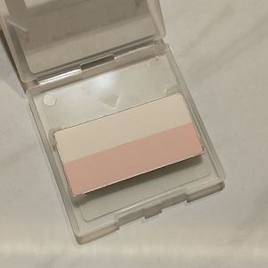 Mary Kay highlighting powder makeup